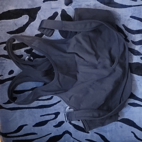 Lululemon Yoga Haven Bra - Picture 6 of 6